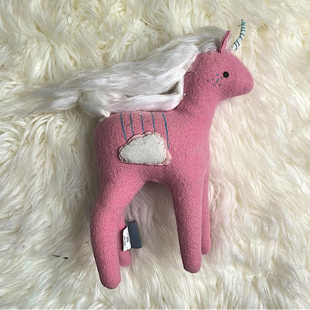Crate And Barrel Kids Land OF NOD MYTHICAL Pink Plush Felt Unicorn Soft Toy